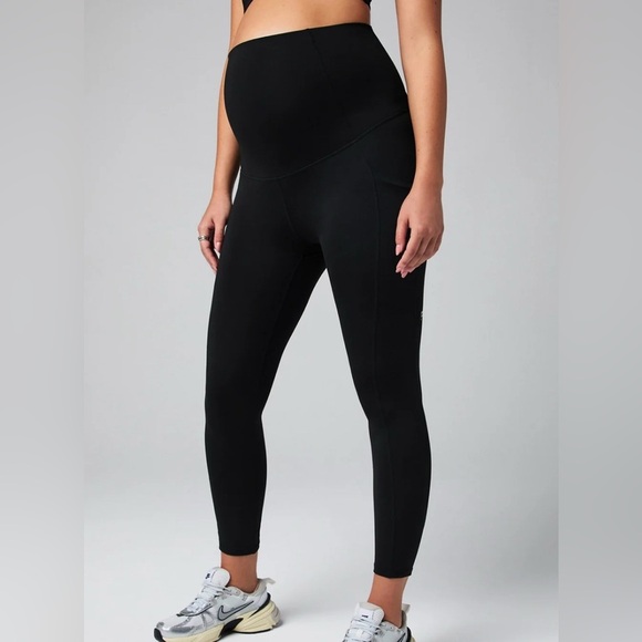 Fabletics Pants - Fabletics PureLuxe High-Waisted Maternity 7/8 Legging size Large